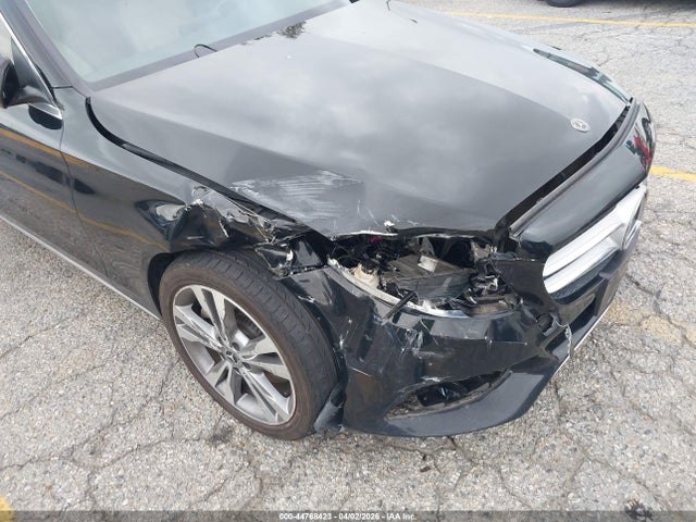 55SWF4JBXJU244174 Mercedes-Benz C 300