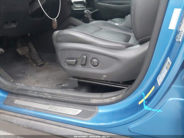 KM8J33A22GU238234 Hyundai Tucson Limited