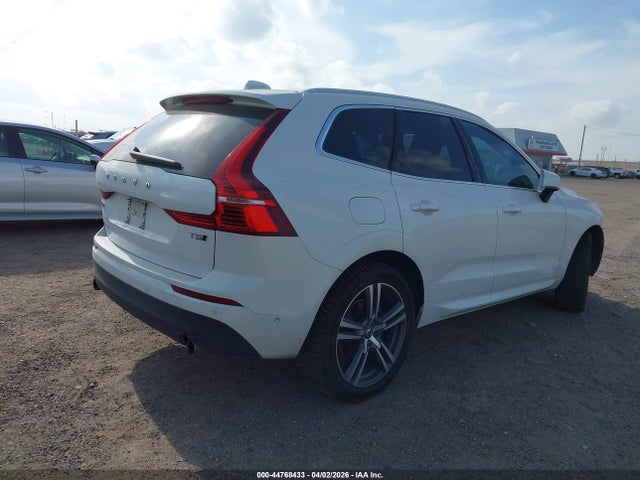 2018 Volvo Xc60 T5 Momentum მანქანა იყიდება აუქციონზე, vin: LYV102RK2JB087635, აუქციონის ნომერი: 44768433