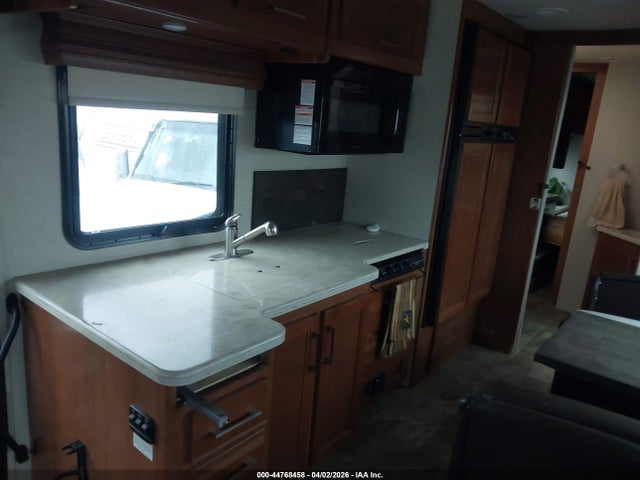 Jayco Seneca 2018 3ALACXFC3JDJK4749 Image 12