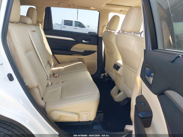 Aukcja sprzedaży 2019 Toyota Highlander Xle, vin: 5TDKZRFH1KS333016, numer aukcji: 44768465