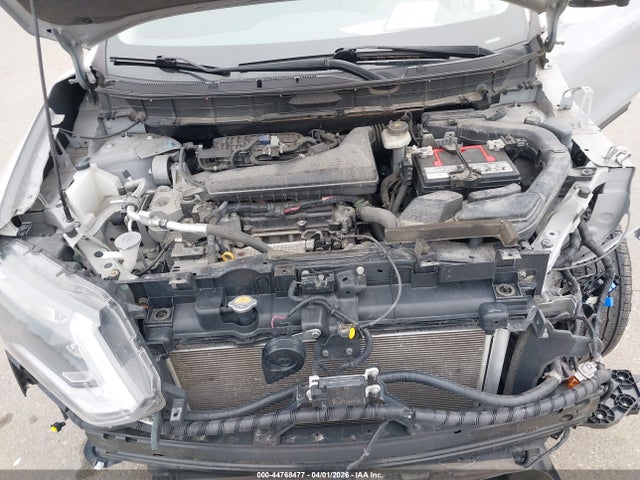 2018 Nissan Rogue Sv მანქანა იყიდება აუქციონზე, vin: 5N1AT2MV6JC792843, აუქციონის ნომერი: 44768477