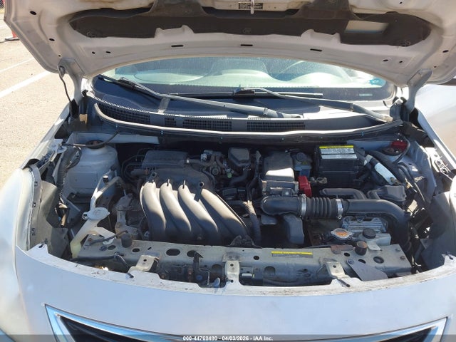 3N1CN7AP7EL810466 Nissan Versa 1.6 Sv