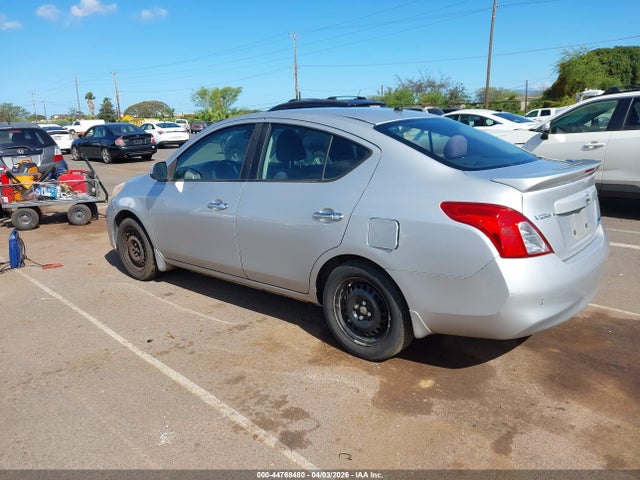 3N1CN7AP7EL810466 Nissan Versa 1.6 Sv