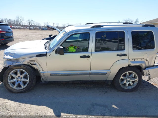 44768489 :رقم المزاد ، 1J4PN5GK7BW588140 vin ، 2011 Jeep Liberty Limited Edition مزاد بيع