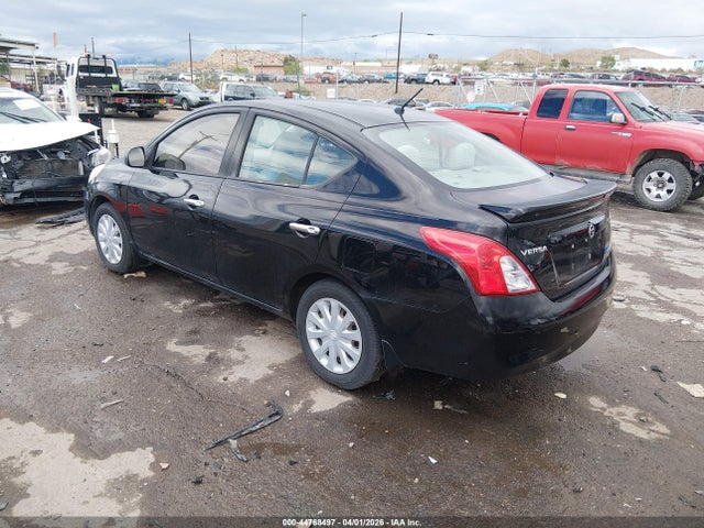 3N1CN7AP0EL845317 Nissan Versa 1.6 Sv