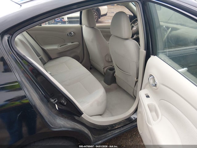 3N1CN7AP0EL845317 Nissan Versa 1.6 Sv