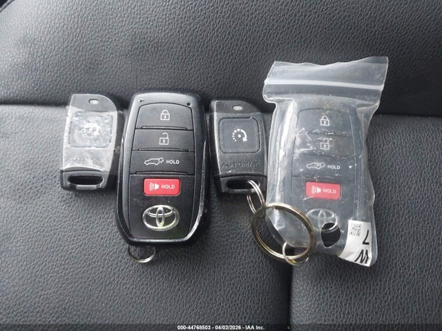 Продаж на аукціоні авто 2023 Toyota Corolla Cross Xle, vin: 7MUDAABG1PV062955, номер лоту: 44768503
