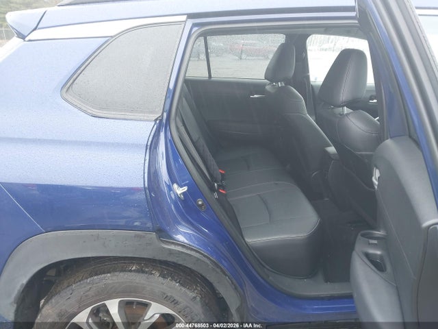Продаж на аукціоні авто 2023 Toyota Corolla Cross Xle, vin: 7MUDAABG1PV062955, номер лоту: 44768503
