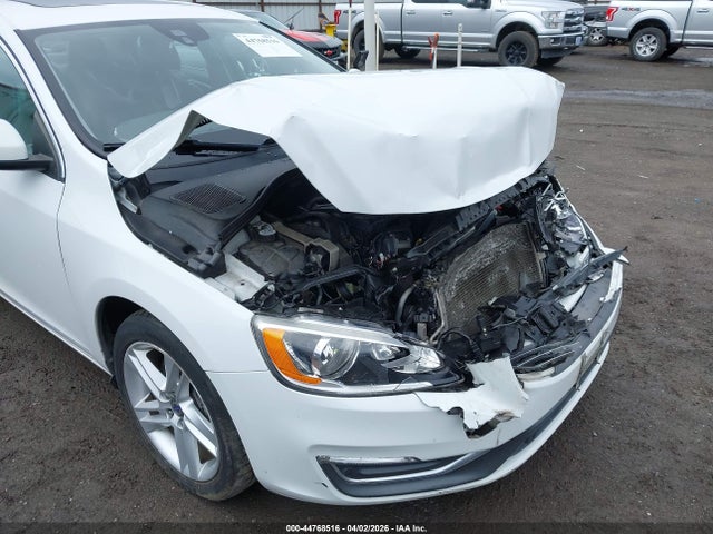 YV1612TD3F1306088 Volvo S60 T5 Platinum