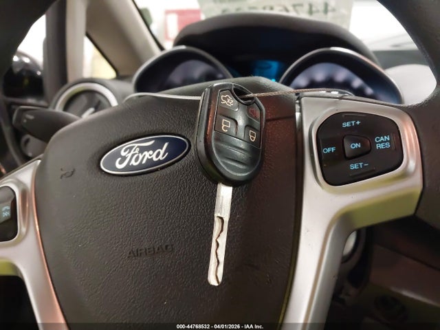 3FADP4BJ0KM121479 Ford FIESTA SE