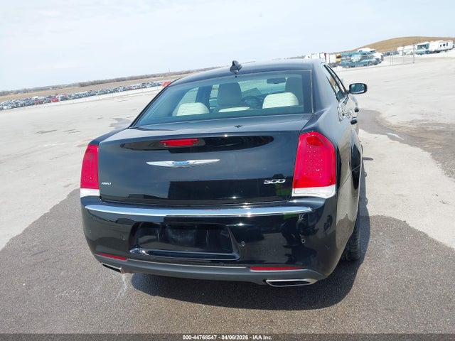 Продажа на аукционе авто 2021 Chrysler 300 Touring L Awd, vin: 2C3CCARG6MH626877, номер лота: 44768547