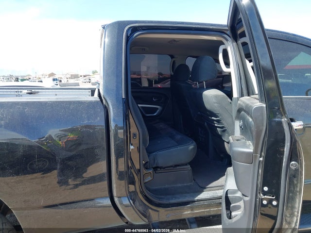 Продаж на аукціоні авто 2019 Nissan Titan Xd Sv Diesel, vin: 1N6BA1F45KN521983, номер лоту: 44768563