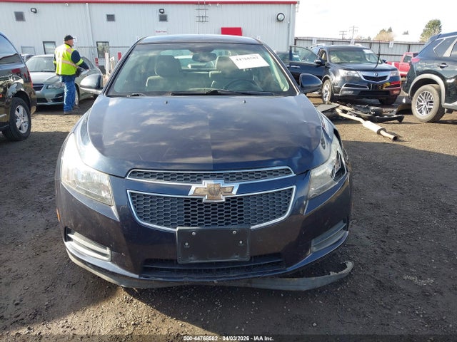 1G1PJ5SB6E7460715 Chevrolet Cruze Eco Manual