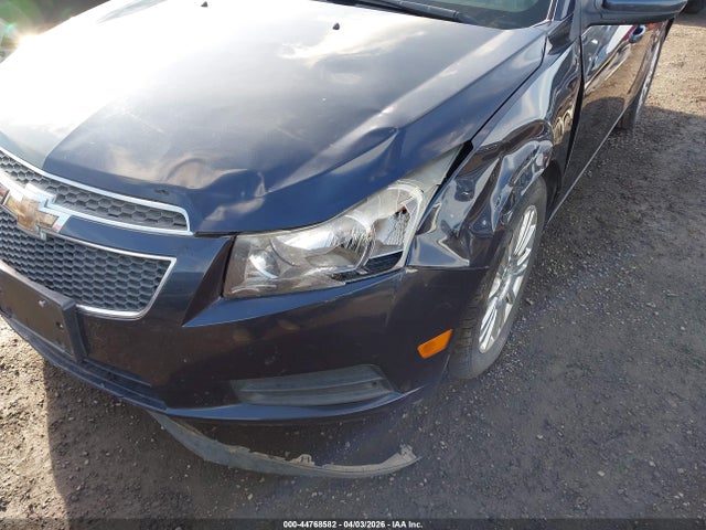 1G1PJ5SB6E7460715 Chevrolet Cruze Eco Manual
