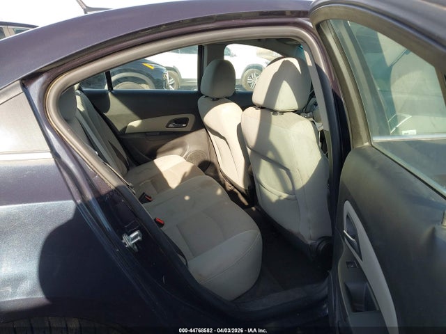 1G1PJ5SB6E7460715 Chevrolet Cruze Eco Manual