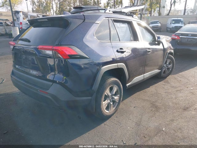 2T3W1RFV0NW188536 Toyota Rav4 Xle
