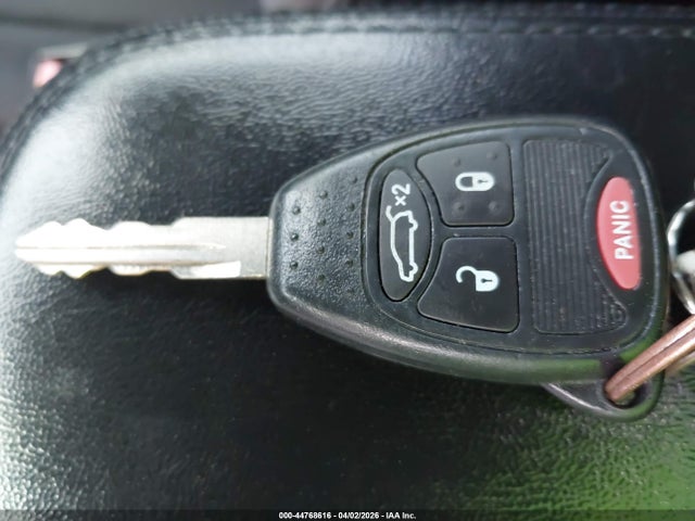 Продаж на аукціоні авто 2014 Chrysler 200 Touring, vin: 1C3CCBBG5EN187082, номер лоту: 44768616