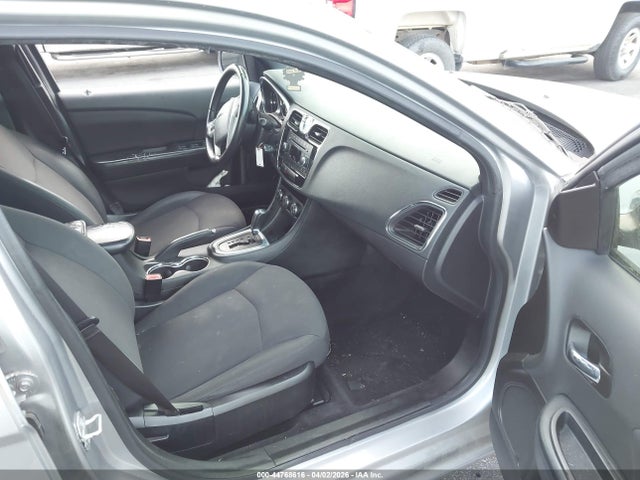 Продаж на аукціоні авто 2014 Chrysler 200 Touring, vin: 1C3CCBBG5EN187082, номер лоту: 44768616