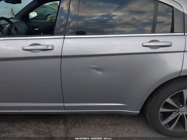 Продаж на аукціоні авто 2014 Chrysler 200 Touring, vin: 1C3CCBBG5EN187082, номер лоту: 44768616