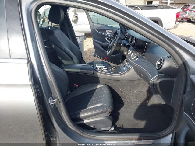 Auction sale of the 2019 Mercedes-benz E 300, vin: WDDZF4JB3KA552463, lot number: 44768629
