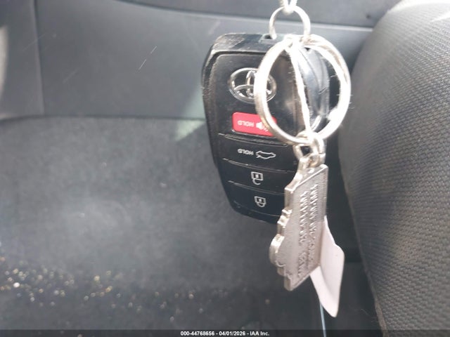 5YFS4MCE0RP190509 Toyota COROLLA SE