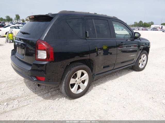 1C4NJCBA7GD640770 Jeep Compass Sport