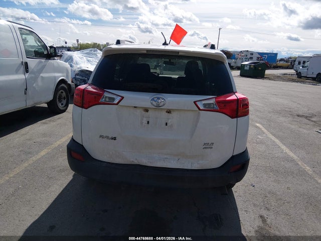 Toyota Rav4 Xle 2014 JTMRFREV7EJ012355 Image 16