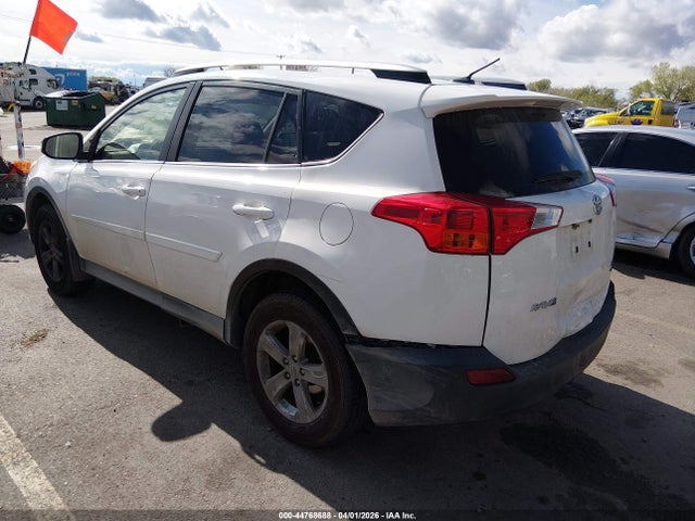 Toyota Rav4 Xle 2014 JTMRFREV7EJ012355 Image 3
