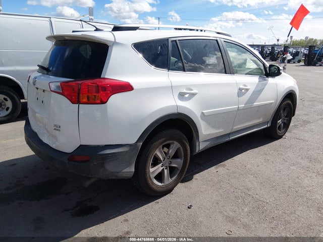 Toyota Rav4 Xle 2014 JTMRFREV7EJ012355 Image 4