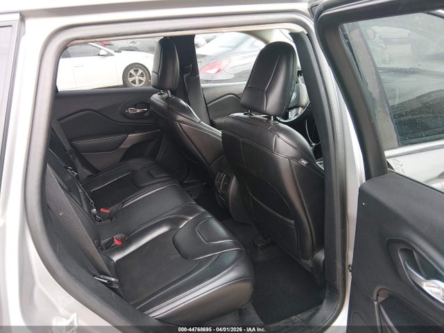 2019 Jeep Cherokee Latitude Plus Fwd მანქანა იყიდება აუქციონზე, vin: 1C4PJLLBXKD265711, აუქციონის ნომერი: 44768695