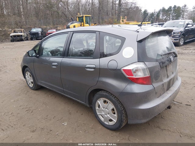 2013 Honda Fit მანქანა იყიდება აუქციონზე, vin: JHMGE8G32DC031154, აუქციონის ნომერი: 44768724