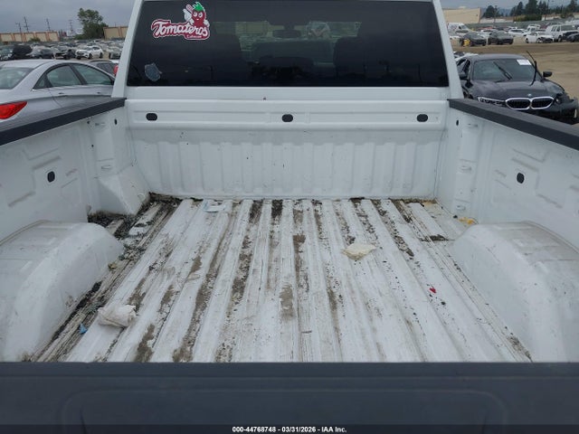 1GT59LEY2PF131658 GMC Sierra 2500hd 4wd Standard Bed Pro