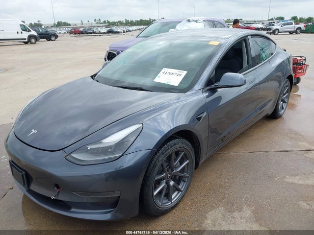 44768749 :رقم المزاد ، 5YJ3E1EB5NF265584 vin ، 2022 Tesla Model 3 Long Range Dual Motor All-wheel Drive مزاد بيع