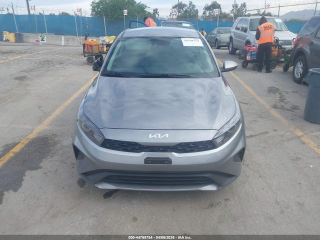 3KPF24AD1RE730257 KIA Forte Lxs