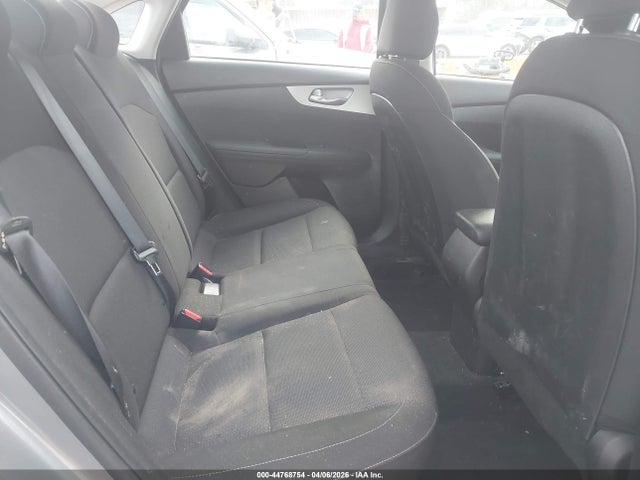 3KPF24AD1RE730257 KIA Forte Lxs