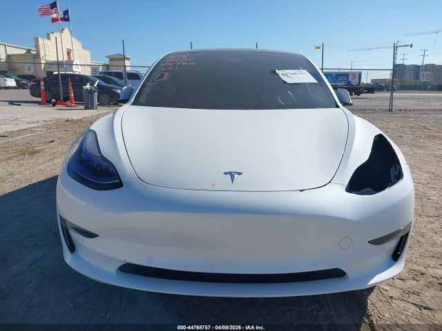 Tesla Model 3 Standard Range Plus Rear-wheel Drive 2021 5YJ3E1EA9MF028070 Image 11