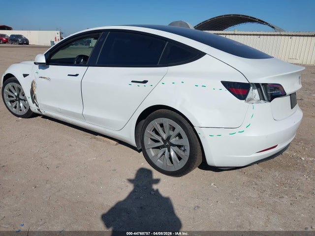 Tesla Model 3 Standard Range Plus Rear-wheel Drive 2021 5YJ3E1EA9MF028070 Image 3