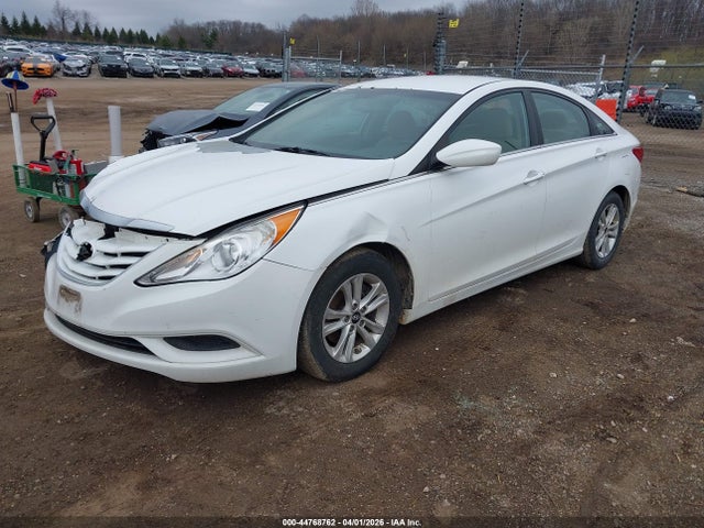 2013 Hyundai Sonata Gls მანქანა იყიდება აუქციონზე, vin: 5NPEB4AC1DH670908, აუქციონის ნომერი: 44768762