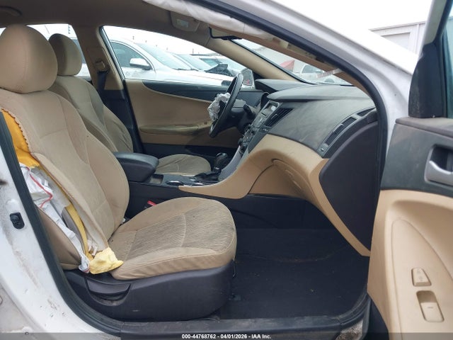 2013 Hyundai Sonata Gls მანქანა იყიდება აუქციონზე, vin: 5NPEB4AC1DH670908, აუქციონის ნომერი: 44768762