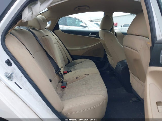 2013 Hyundai Sonata Gls მანქანა იყიდება აუქციონზე, vin: 5NPEB4AC1DH670908, აუქციონის ნომერი: 44768762