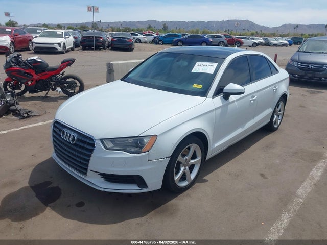 2015 AUDI A3 WAUBFGFFXF1001801 Photo 1