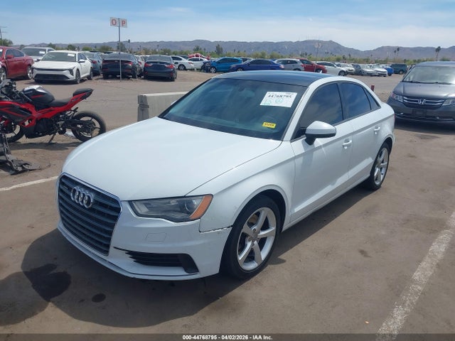 2015 AUDI A3 WAUBFGFFXF1001801 Photo 5