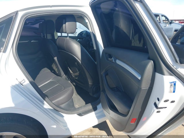 2015 AUDI A3 WAUBFGFFXF1001801 Photo 7