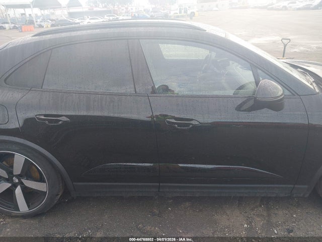Продаж на аукціоні авто 2025 Porsche Macan Electric, vin: WP1AD2XA1SL077864, номер лоту: 44768802