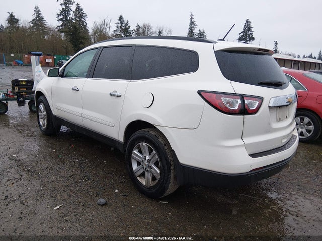 2014 CHEVROLET TRAVERSE 1GNKRHKD2EJ348050 Photo 2