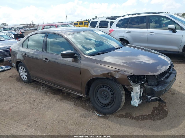 44768816 :رقم المزاد ، 3VW2K7AJ1DM273855 vin ، 2013 Volkswagen Jetta 2.0l S مزاد بيع