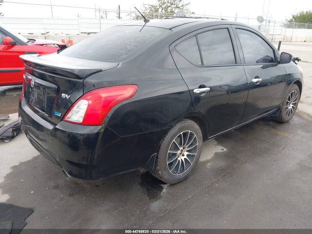 3N1CN7AP9FL884778 Nissan Versa 1.6 Sv