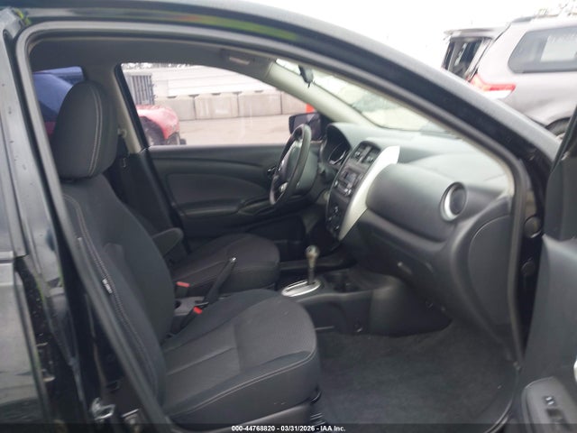 3N1CN7AP9FL884778 Nissan Versa 1.6 Sv