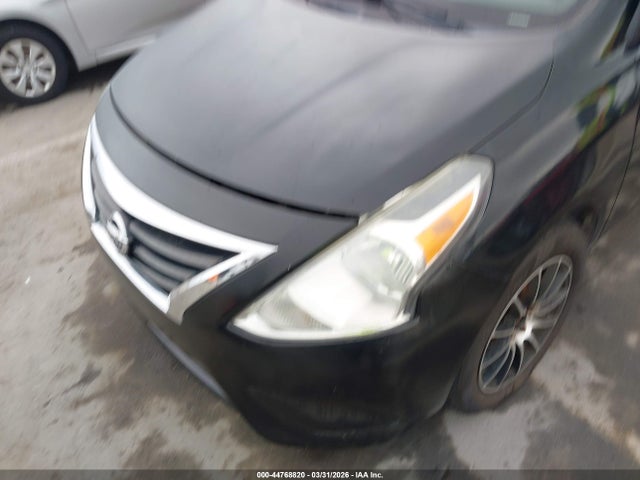 3N1CN7AP9FL884778 Nissan Versa 1.6 Sv